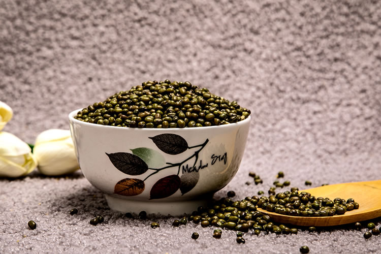绿小豆(图1)